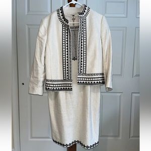 Ann Taylor Sleeveless Dress And Blazer Set Beige Women’s Size 10